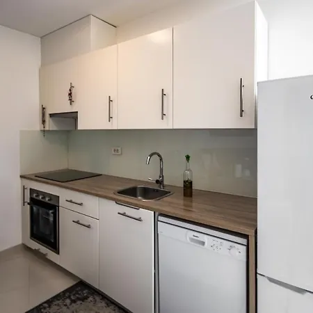 Boutique La Perla Jacuzzi Apartment