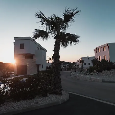 Boutique La Perla Jacuzzi Appartamento Murter