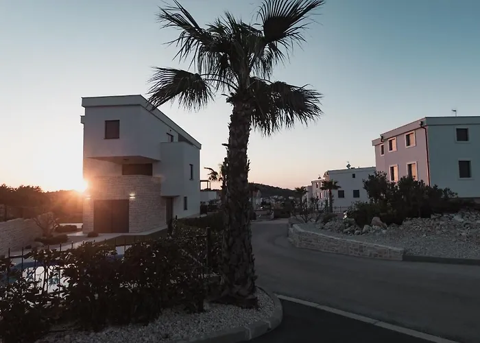 Boutique La Perla Jacuzzi Appartamento Murter