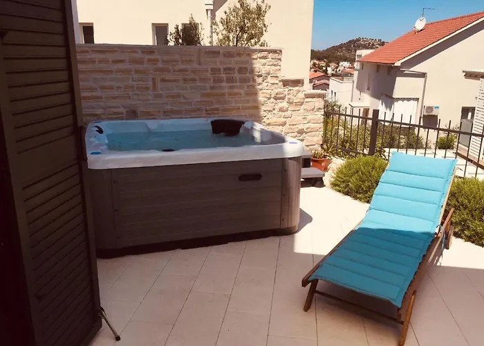 Appartamento Boutique La Perla Jacuzzi *